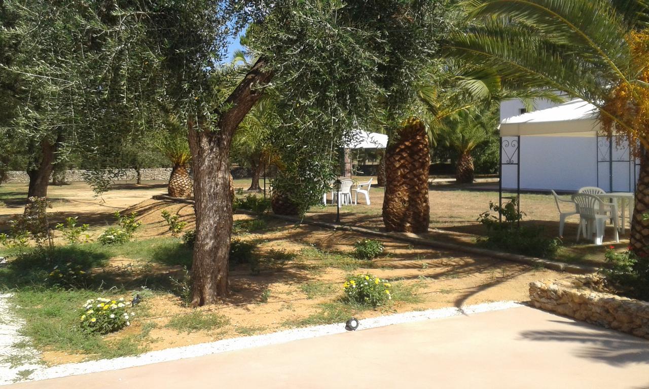 Tenuta Afra Squinzano Εξωτερικό φωτογραφία